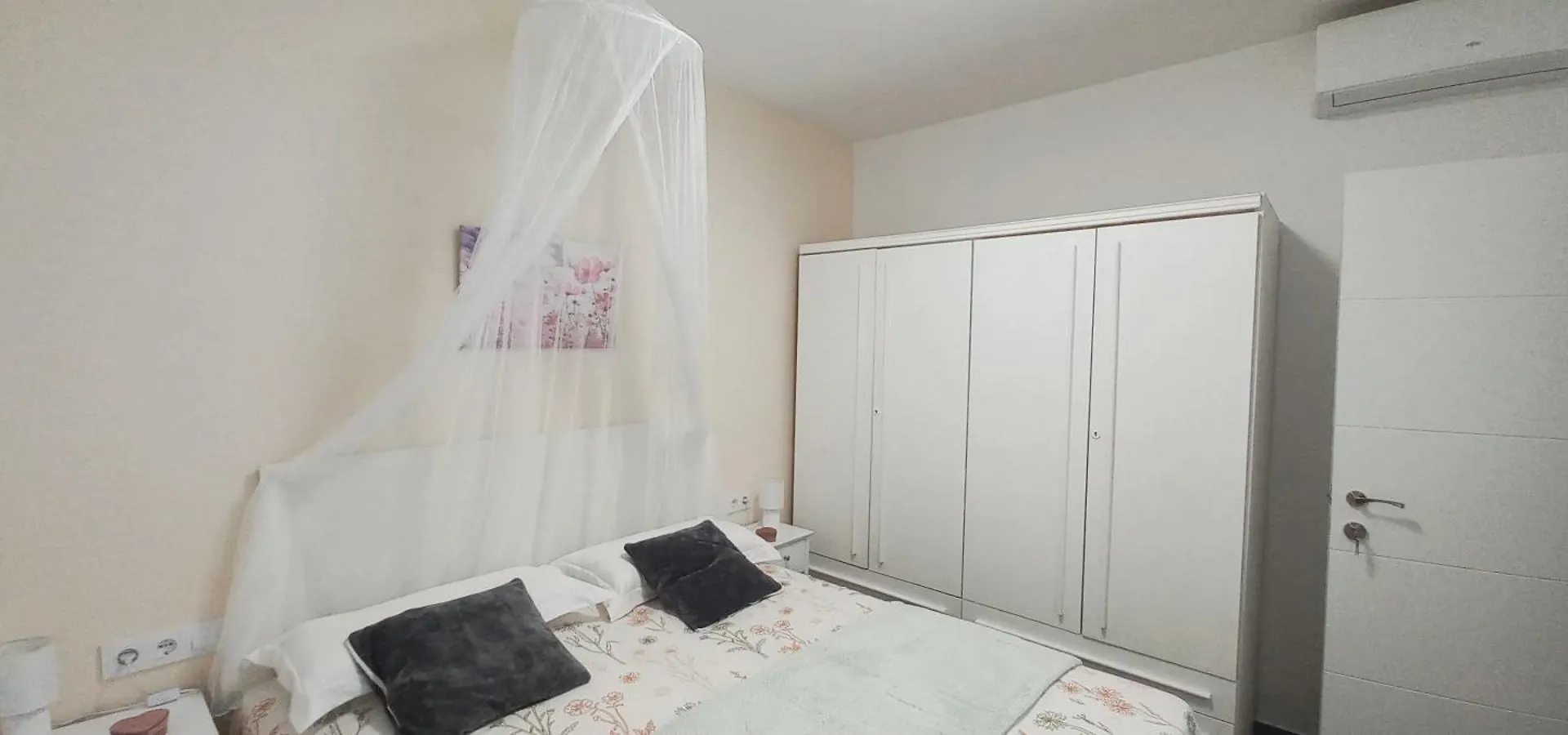 Appartamento Cozy And Sunny Penthouse Fira Bcn L'Hospitalet de Llobregat Spagna