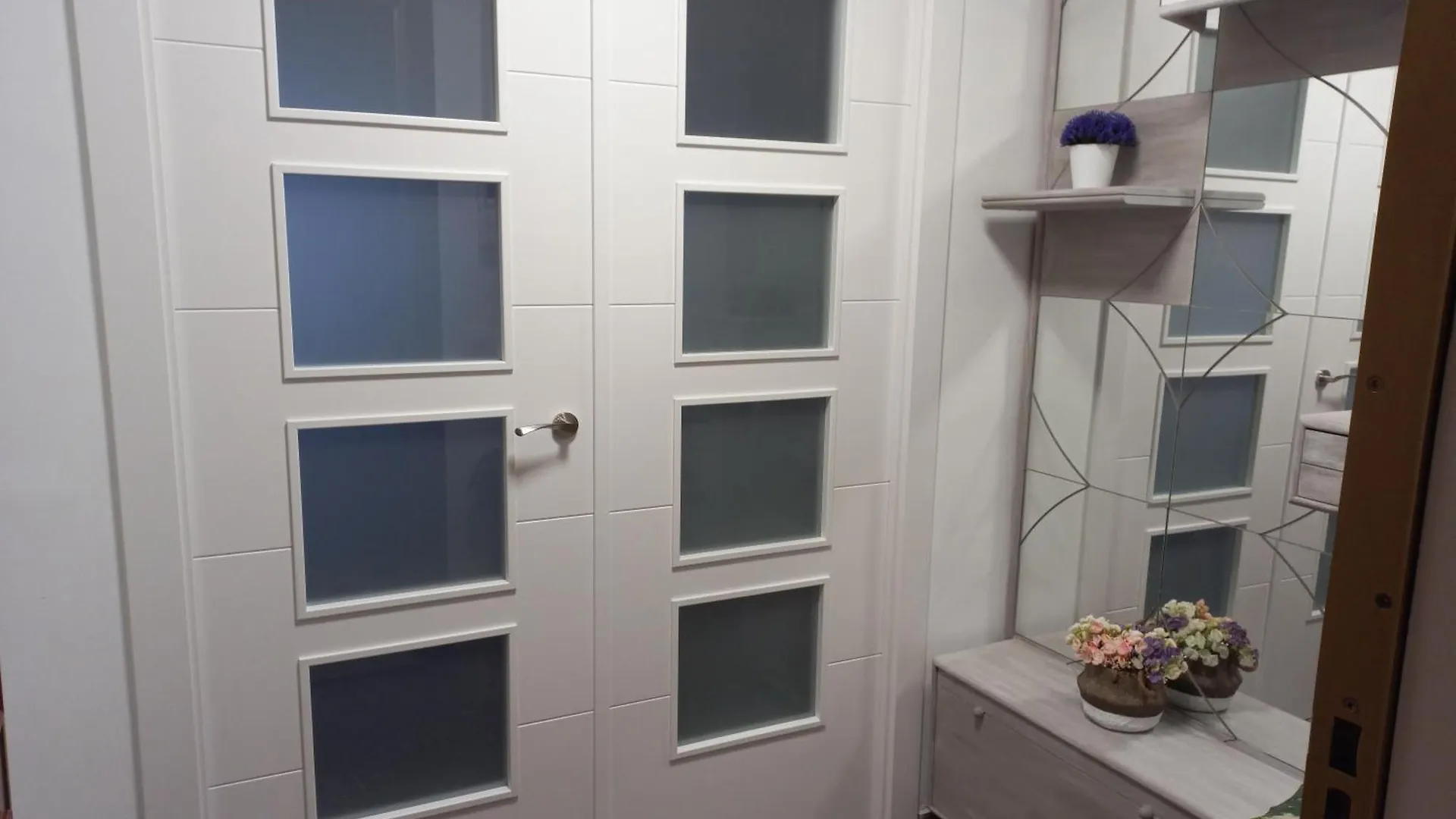 Cozy And Sunny Penthouse Fira Bcn Lägenhet L'Hospitalet de Llobregat